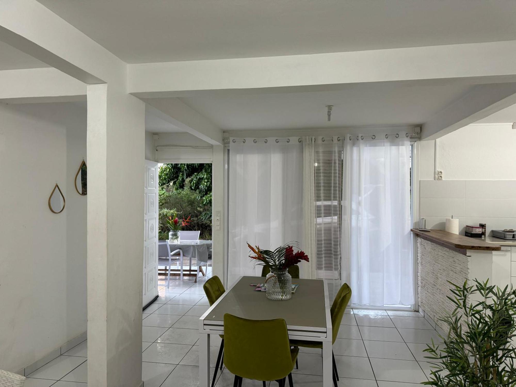 Domaine De La Villa D'Orge Vieux-Habitants Εξωτερικό φωτογραφία